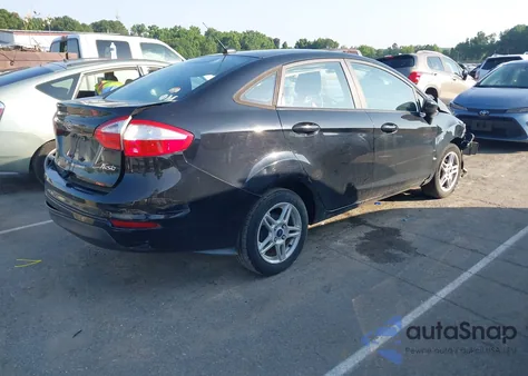 2017 Ford Fiesta Se z USA, uszkodzony, nr VIN 3FADP4BJ4HM167387